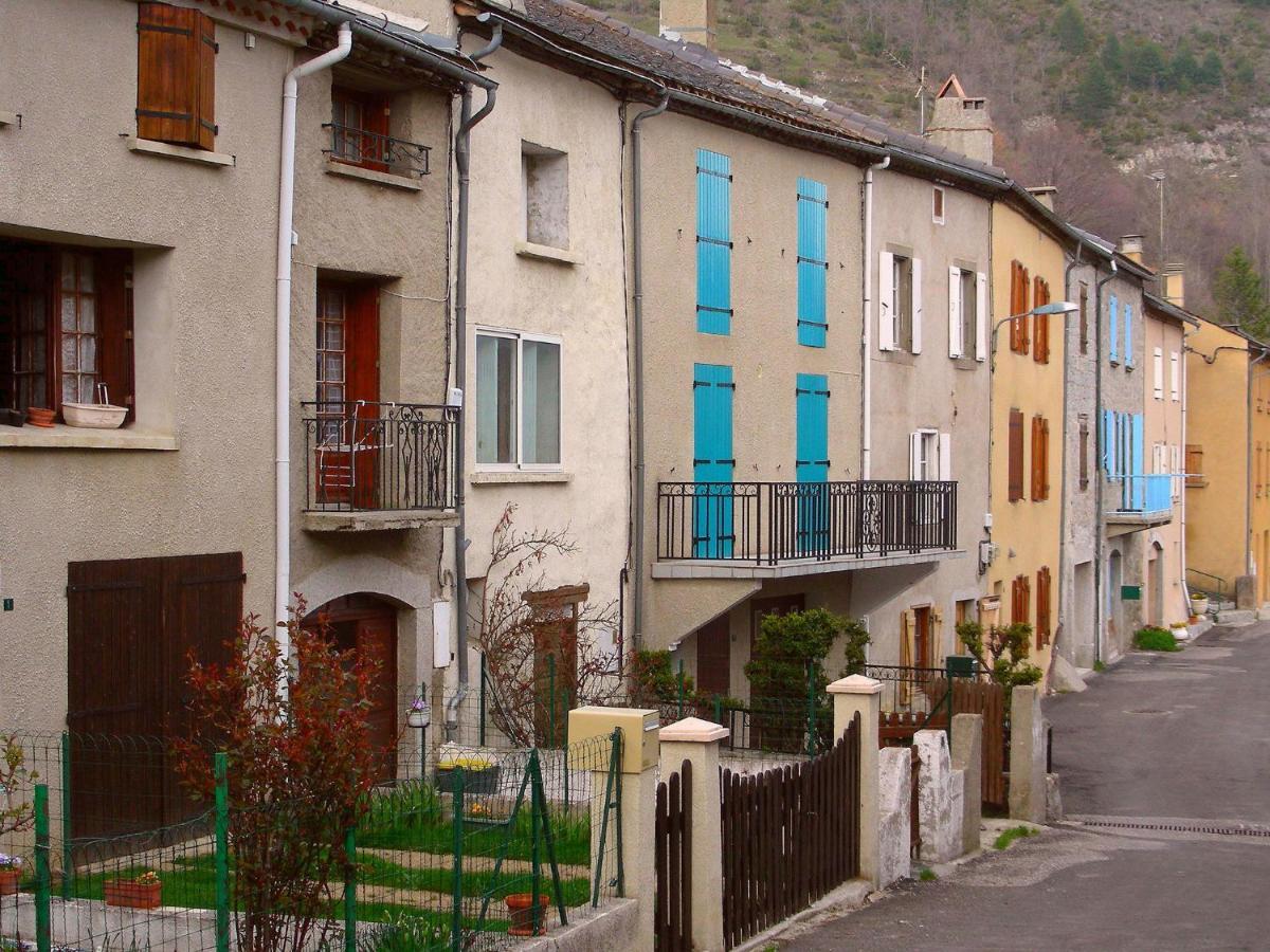 Chalet With Garden In The Pyrenees Villa Roquefort-de-Sault ภายนอก รูปภาพ